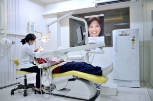 Best Dental clinic in AECS Layout Bangalore